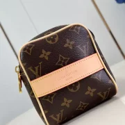 Louis-Vuitton-Toiletry-Bag-Brown-Monogram-Eclipse-Canvas-LW150-4.webp