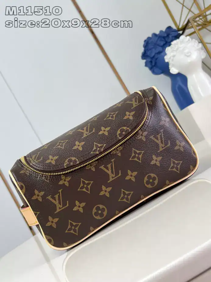 Louis-Vuitton-Toiletry-Bag-Brown-Monogram-Eclipse-Canvas-LW150-8.webp Louis-Vuitton-Toiletry-Bag-Brown-Monogram-Eclipse-Canvas-LW150-8.webp
