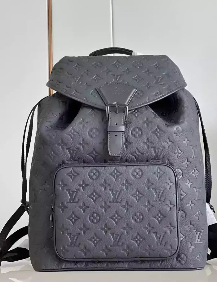 MONTSOURIS-BACKPACK-IN-BLACK-M23127-LW341-6.webp