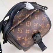 QUEST-MESSENGER-BAG-MONOGRAM-MACASSAR-COATED-CANVAS-M46973-LW449-3.webp