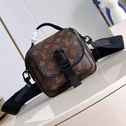 QUEST-MESSENGER-BAG-MONOGRAM-MACASSAR-COATED-CANVAS-M46973-LW449-6.webp