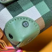 Steamer-Wearable-Wallet-Green-Damoflage-Coated-Canvas-M83172-LW233-9.webp
