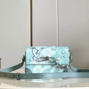 Steamer-Wearable-Wallet-Monogram-Aquagarden-M22637-LW242-2.webp