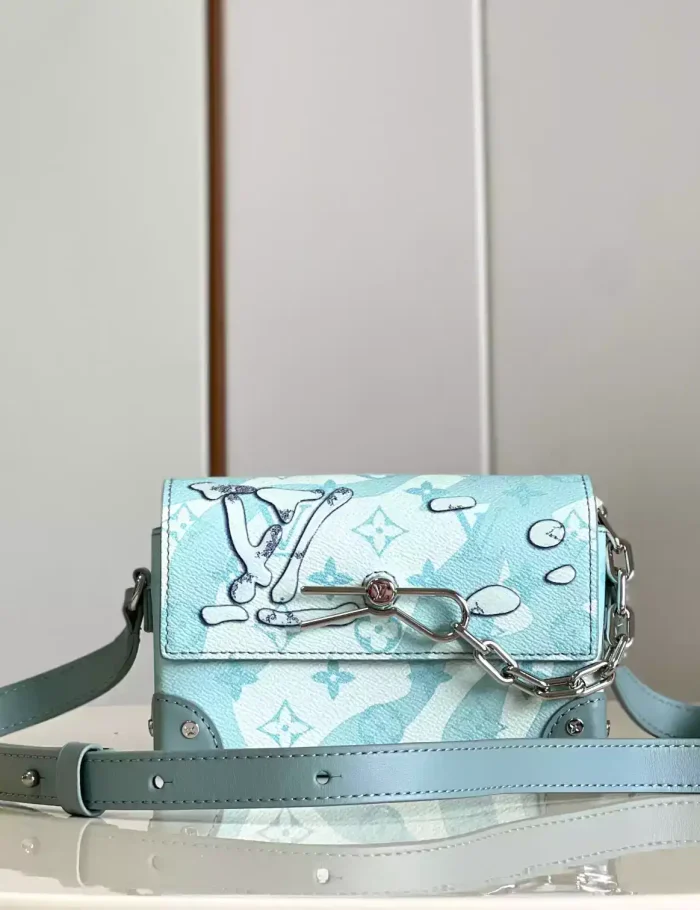 Steamer-Wearable-Wallet-Monogram-Aquagarden-M22637-LW242-2.webp Steamer-Wearable-Wallet-Monogram-Aquagarden-M22637-LW242-2.webp