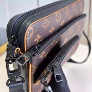 TRIO-MESSENGER-BAG-MONOGRAM-MACASSAR-M46694-LW453-4.webp