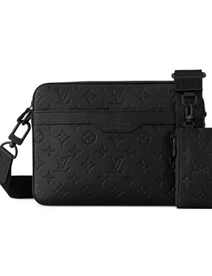 TRIO MESSENGER IN BLACK M46602 – LW268