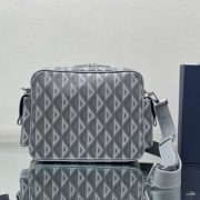 dior-hit-the-road-messenger-bag-dio034-dtxeq.jpeg