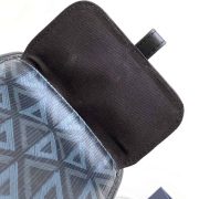 dior-hit-the-road-vertical-pouch-dio047-jndb9.jpg