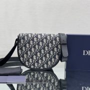 dior-mini-gallop-bag-with-strap-dio039-r0kpr.jpeg