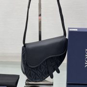 dior-mini-saddle-bag-black-cd-diamond-canvas-and-smooth-calfskin-dio007-5rzrs.jpg
