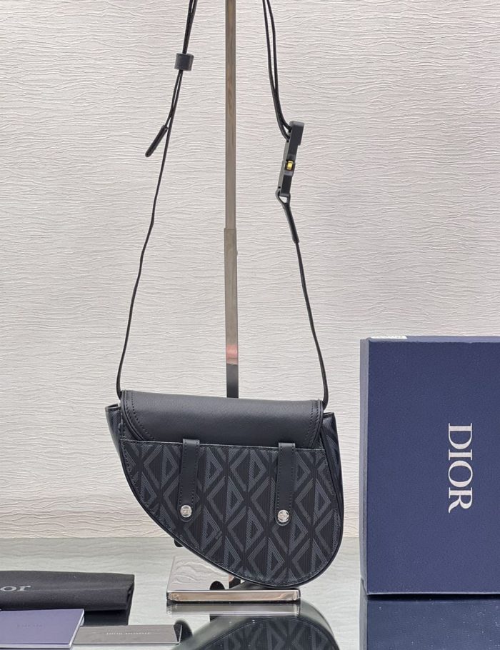 dior-mini-saddle-bag-black-cd-diamond-canvas-and-smooth-calfskin-dio007-rshfn.jpg