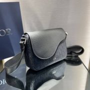 dior-mini-saddle-messenger-bag-dio002-a3jls.jpg
