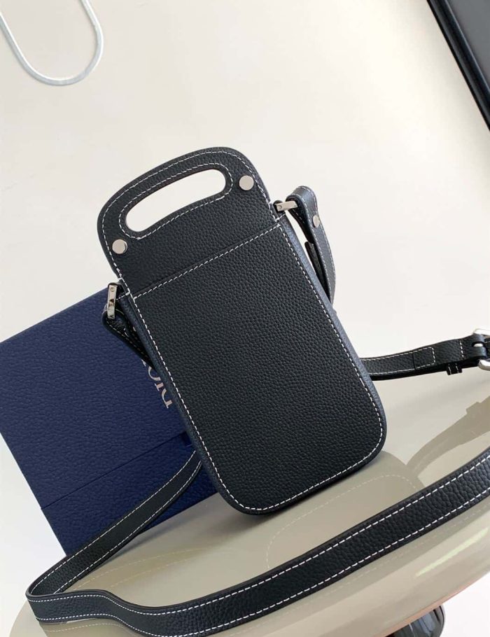 dior-saddle-vertical-pouch-with-strap-dio049-4boho.jpg