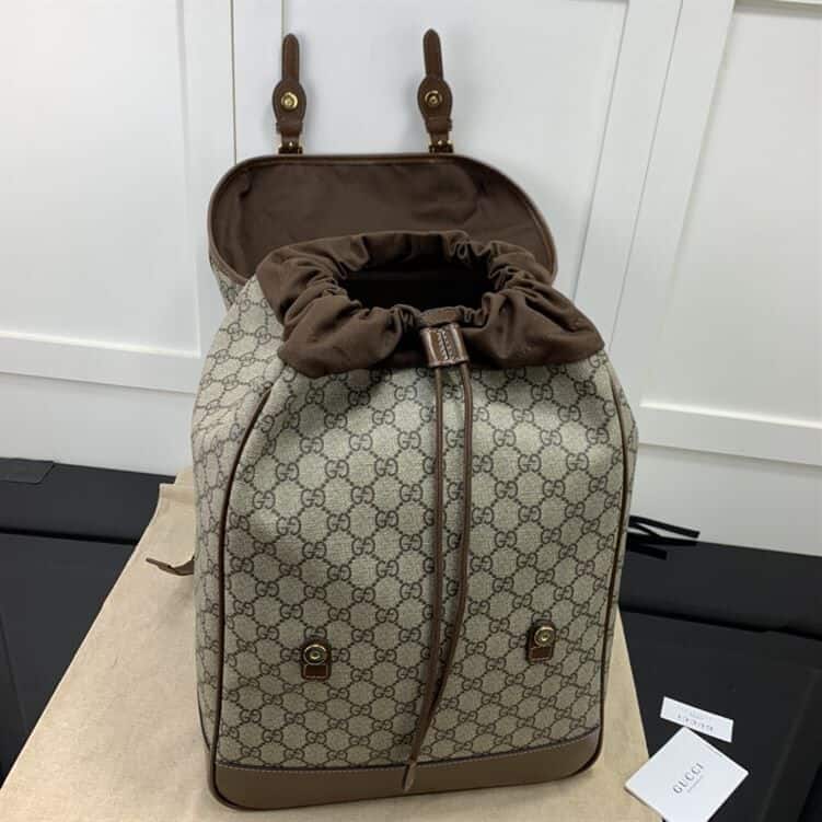 gucci-medium-backpack-with-interlocking-g-bg025-lltfo.jpg gucci-medium-backpack-with-interlocking-g-bg025-lltfo.jpg