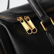 gucci-retro-logo-print-leather-duffle-bag-bg039-yv6ha.jpg