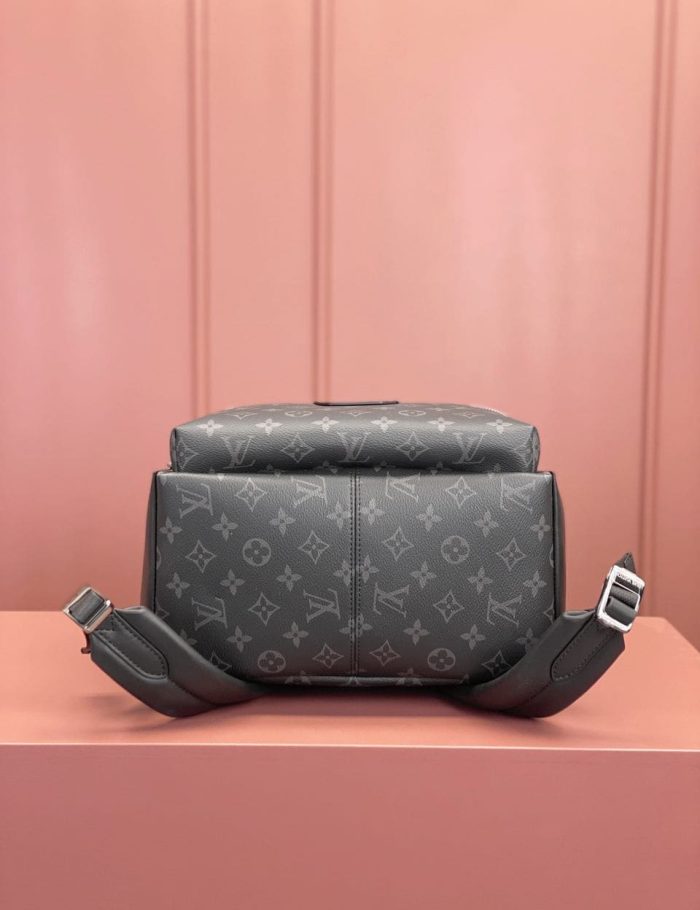 louis-vuitton-discovery-backpack-lvb074-bovll.jpeg